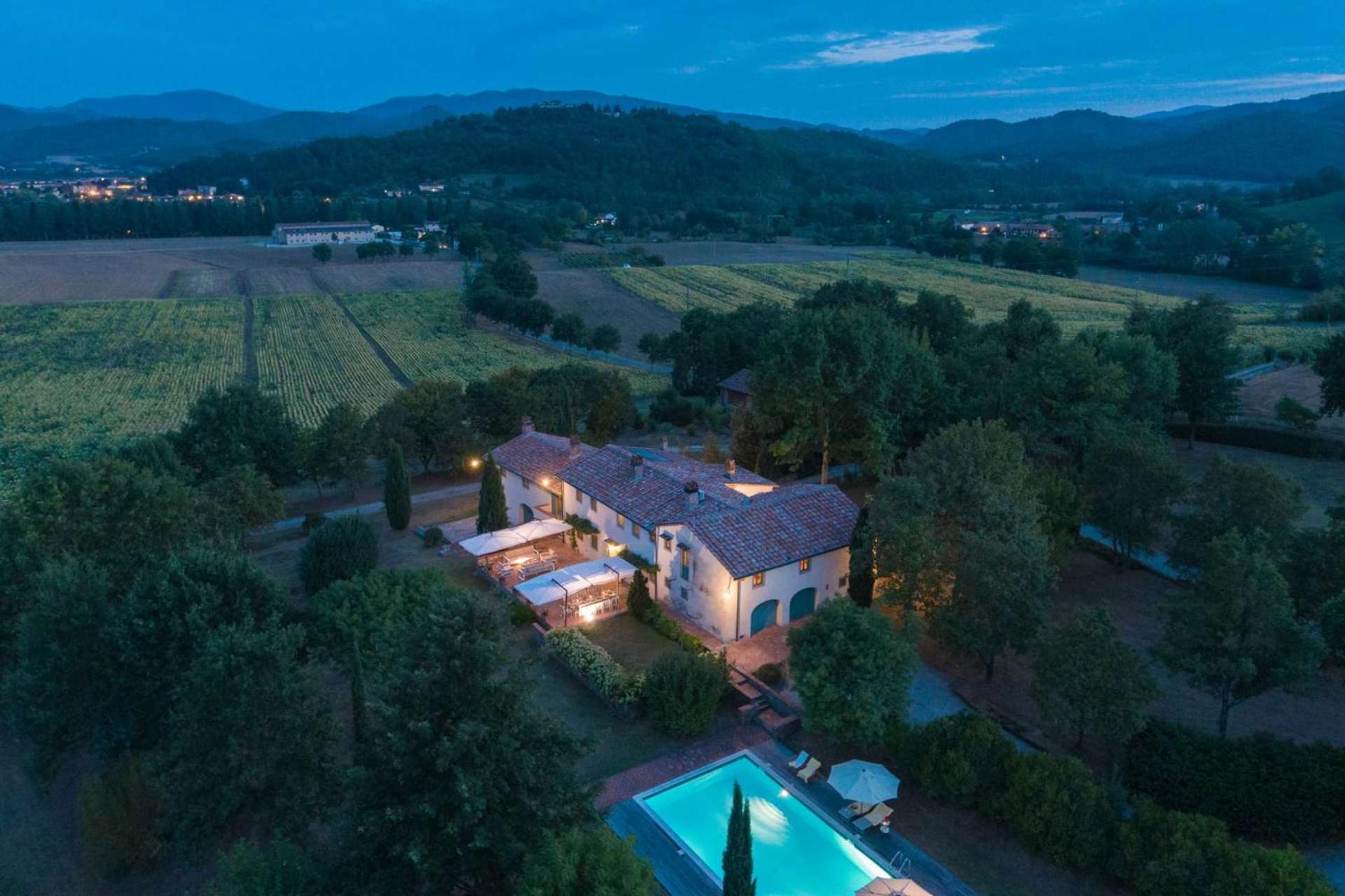Villa Colonica Tuori At Tenuta Schifanoia San Piero a Sieve Exterior photo